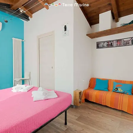 A Casa Tua Room, Terre Marine Affittacamere La Spezia